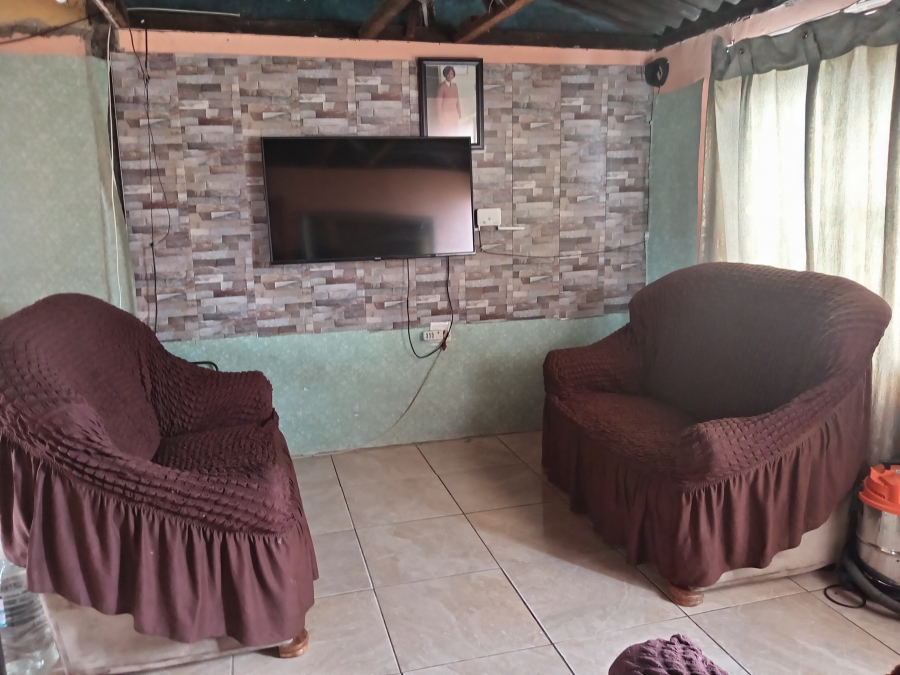 2 Bedroom Property for Sale in Kwa Nobuhle Eastern Cape